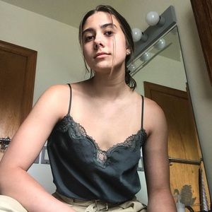 Meet your Posher, Anna